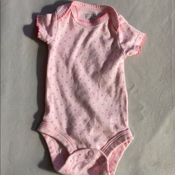 Carter’s bodysuit   - Picture 1 of 3